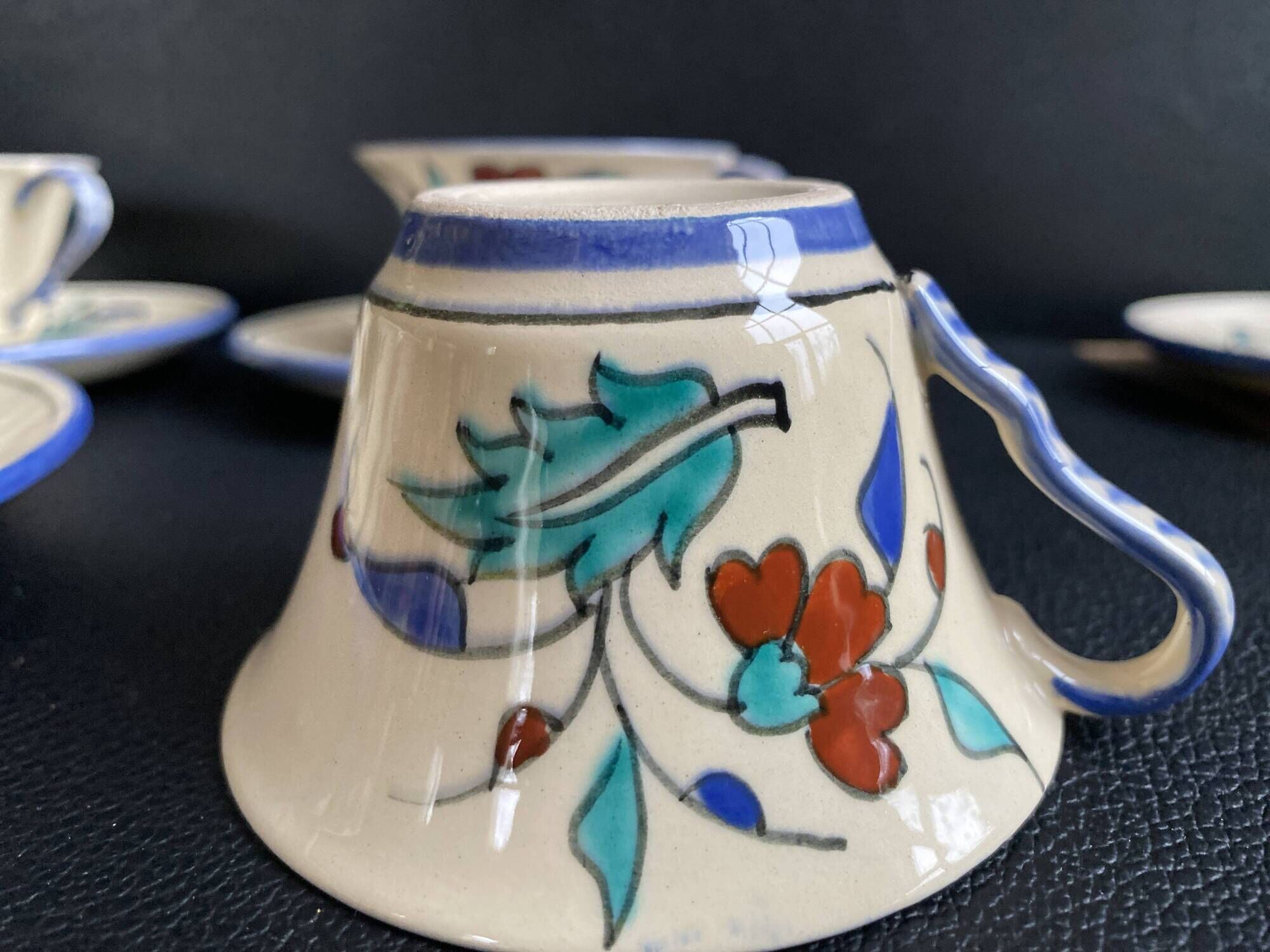 Set of 4 handmade cups and saucers – Hand-painted – Izni style