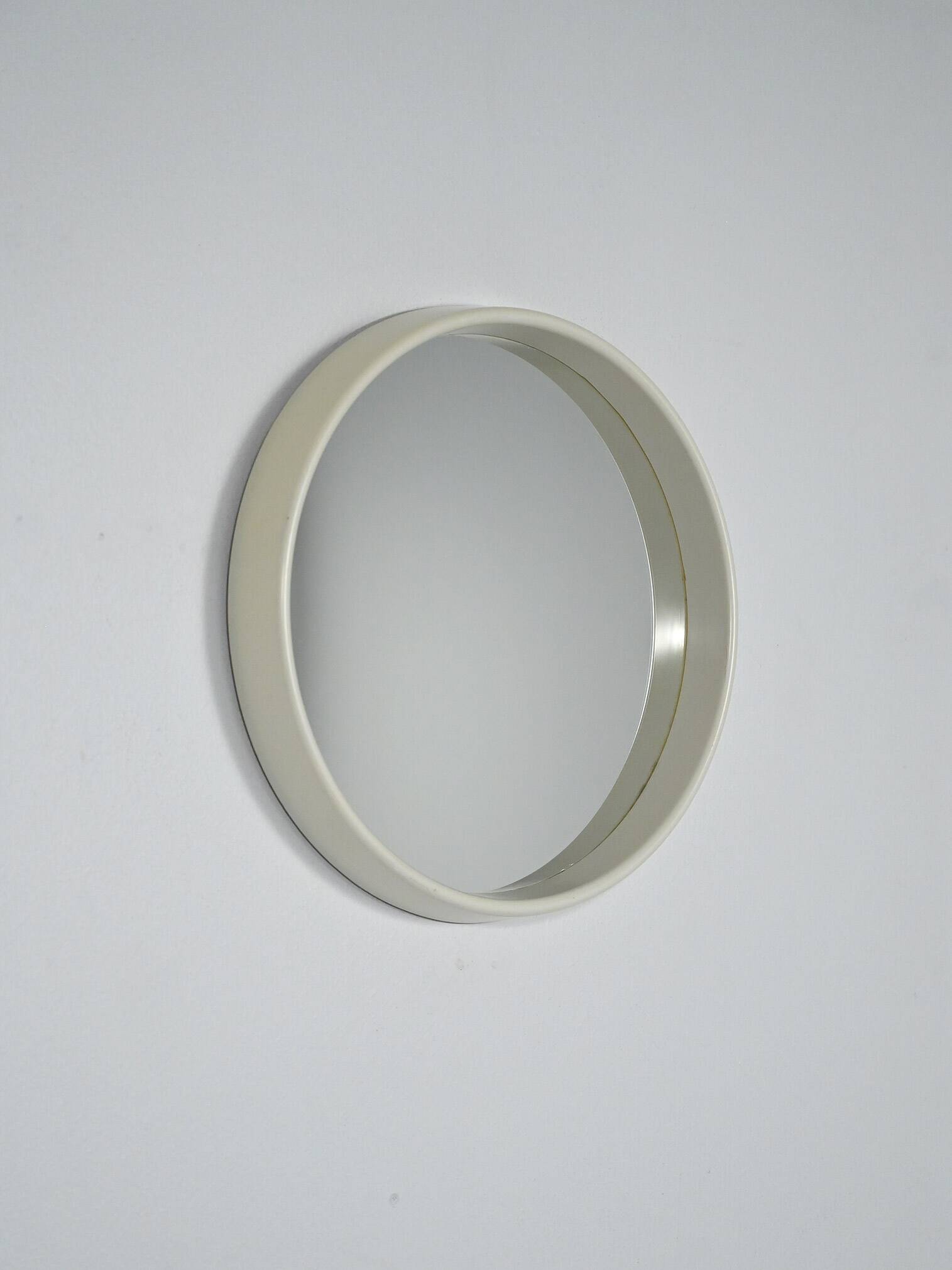 Scandinavian 1960 round mirror