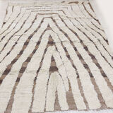 Moroccan berbere carpet 243x178cm