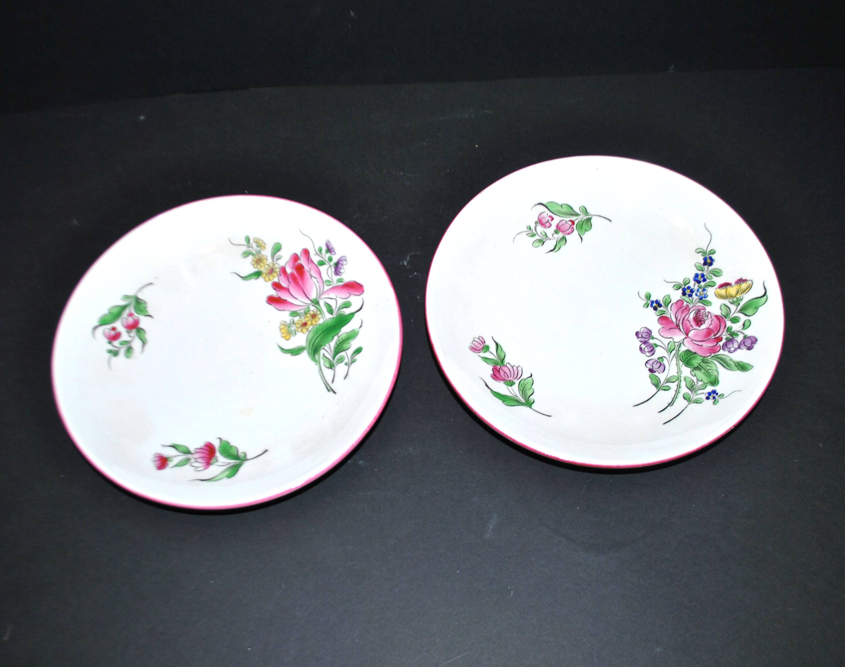 Set of 2 Lunéville earthenware lentil plates with floral decor, Street lamp 17cm