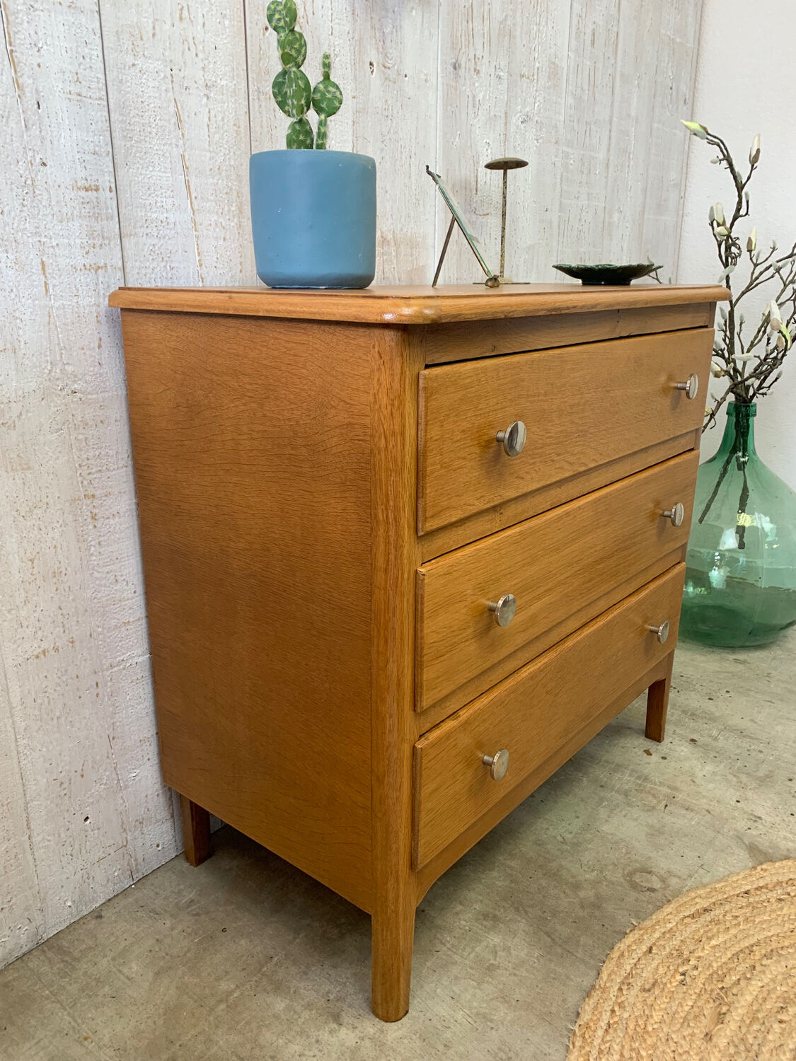Vintage chest of drawers