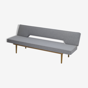 Daybed by Miroslav Navratil