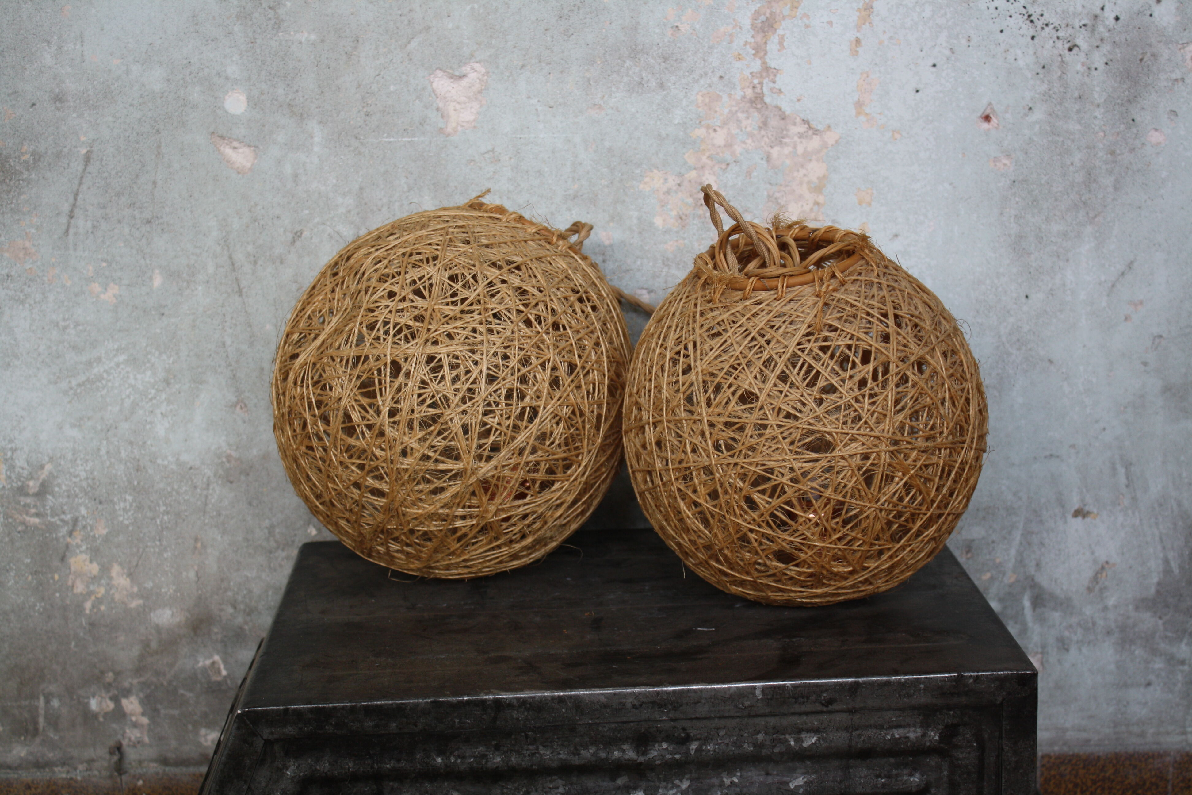 Set of 2 rattan and rope suspensions