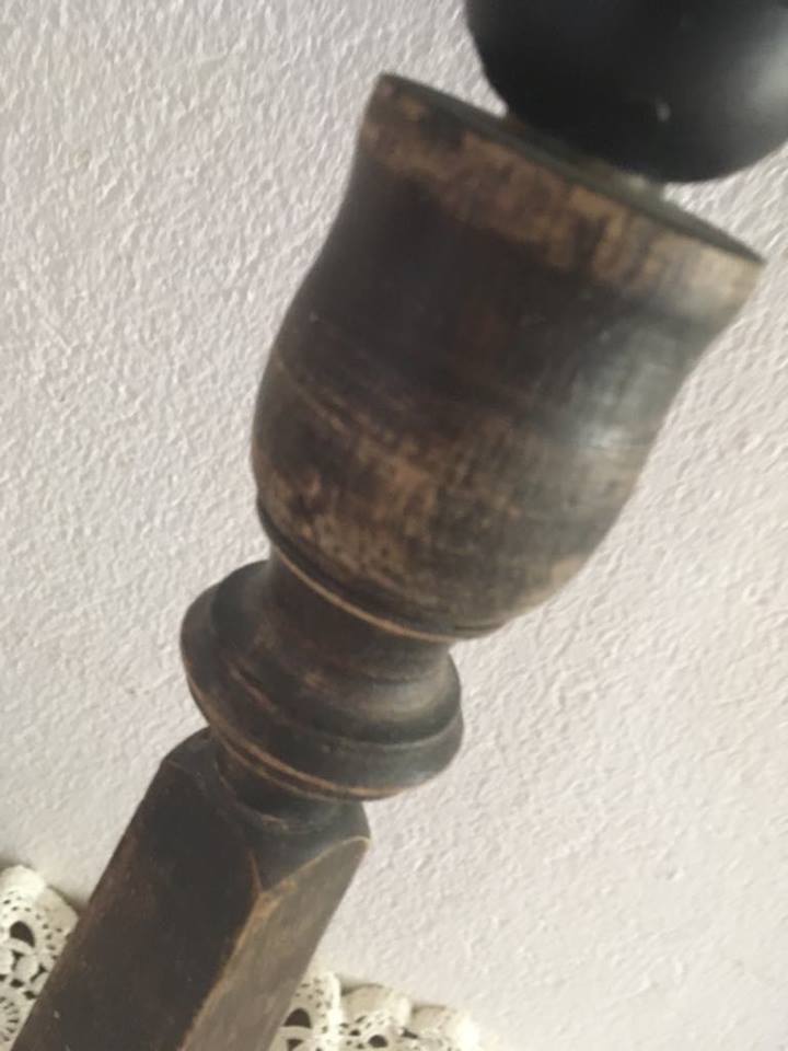 Lamp in wood and metal