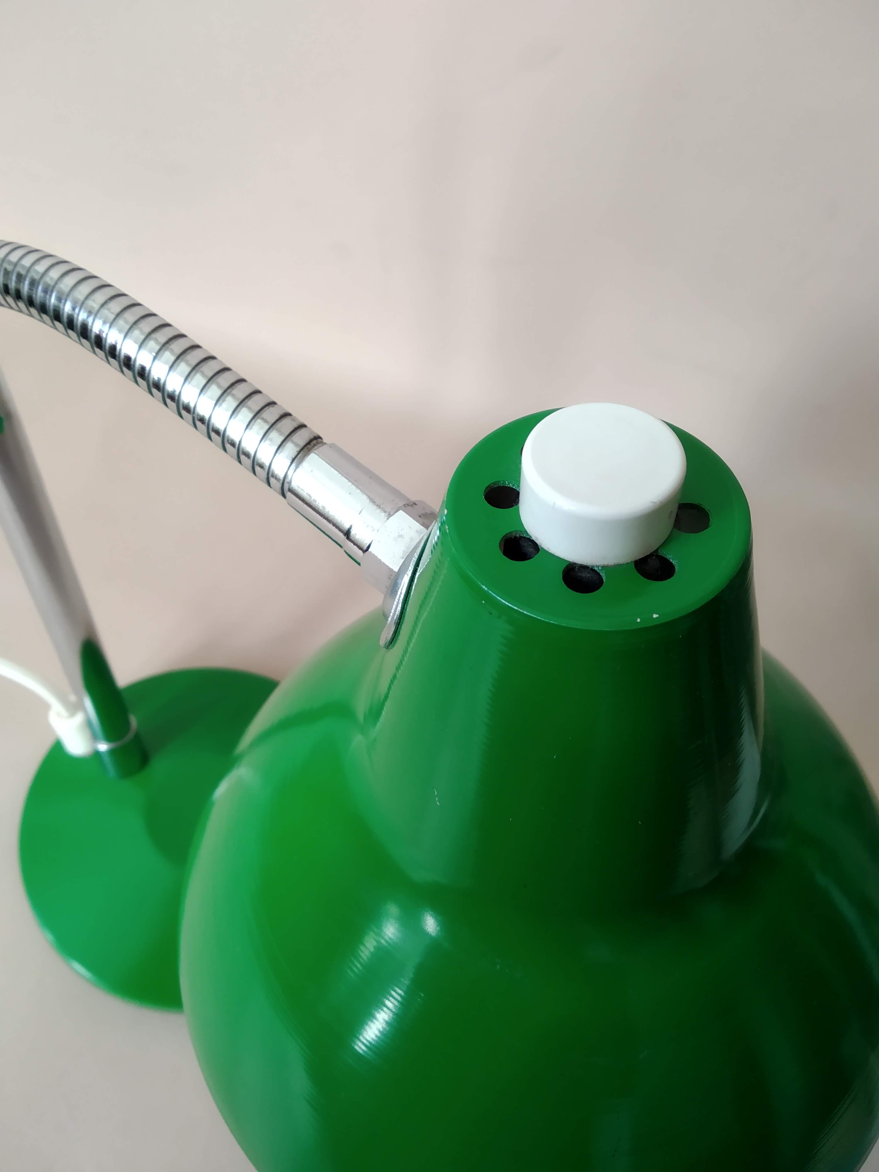 Vintage flexible desk lamp