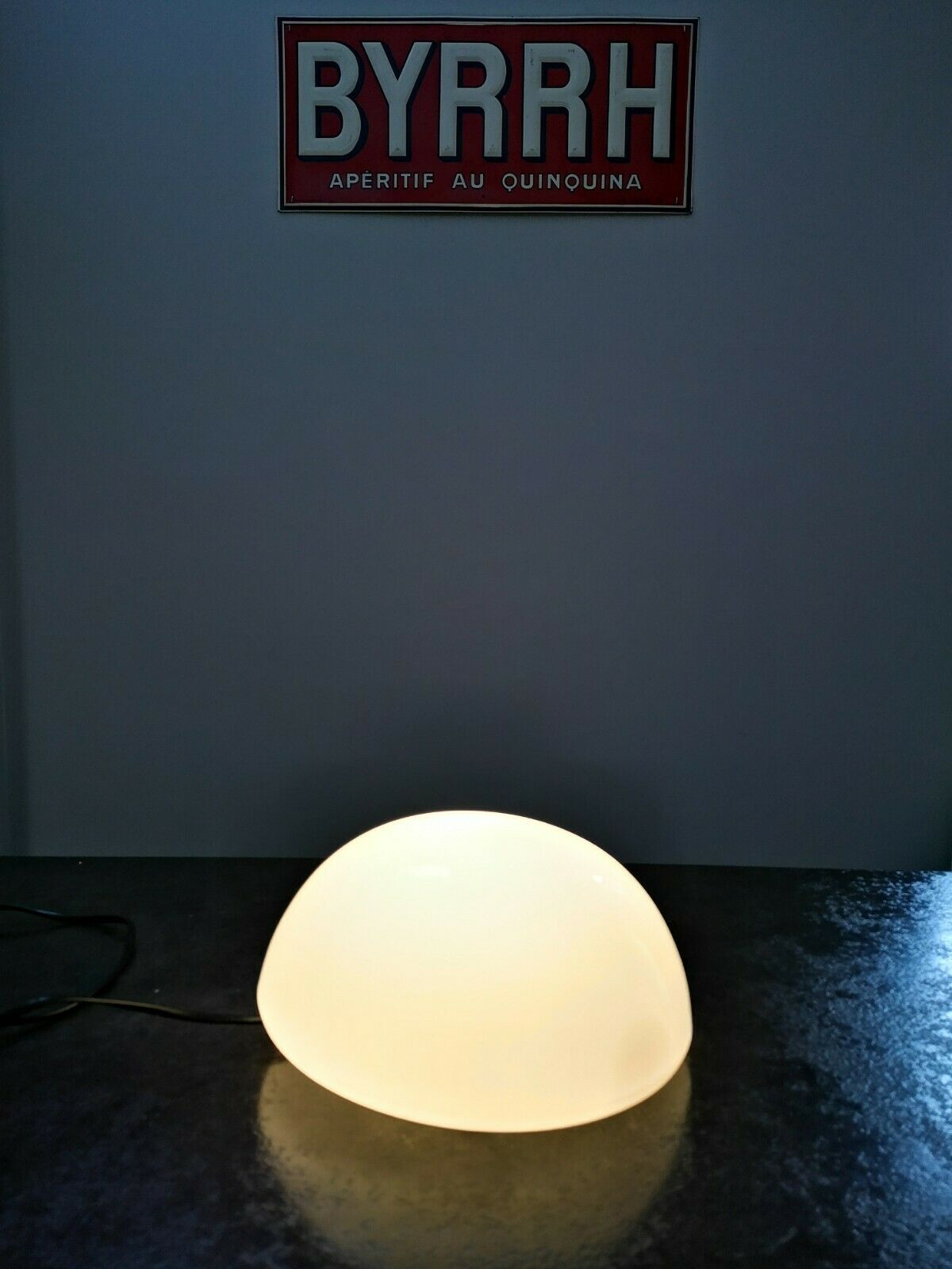 Lampshade ball 1/2 globe old opaline