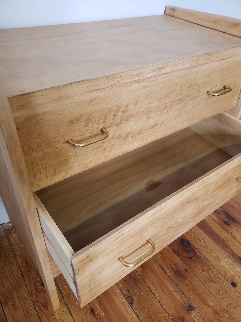 vintage chest of drawers