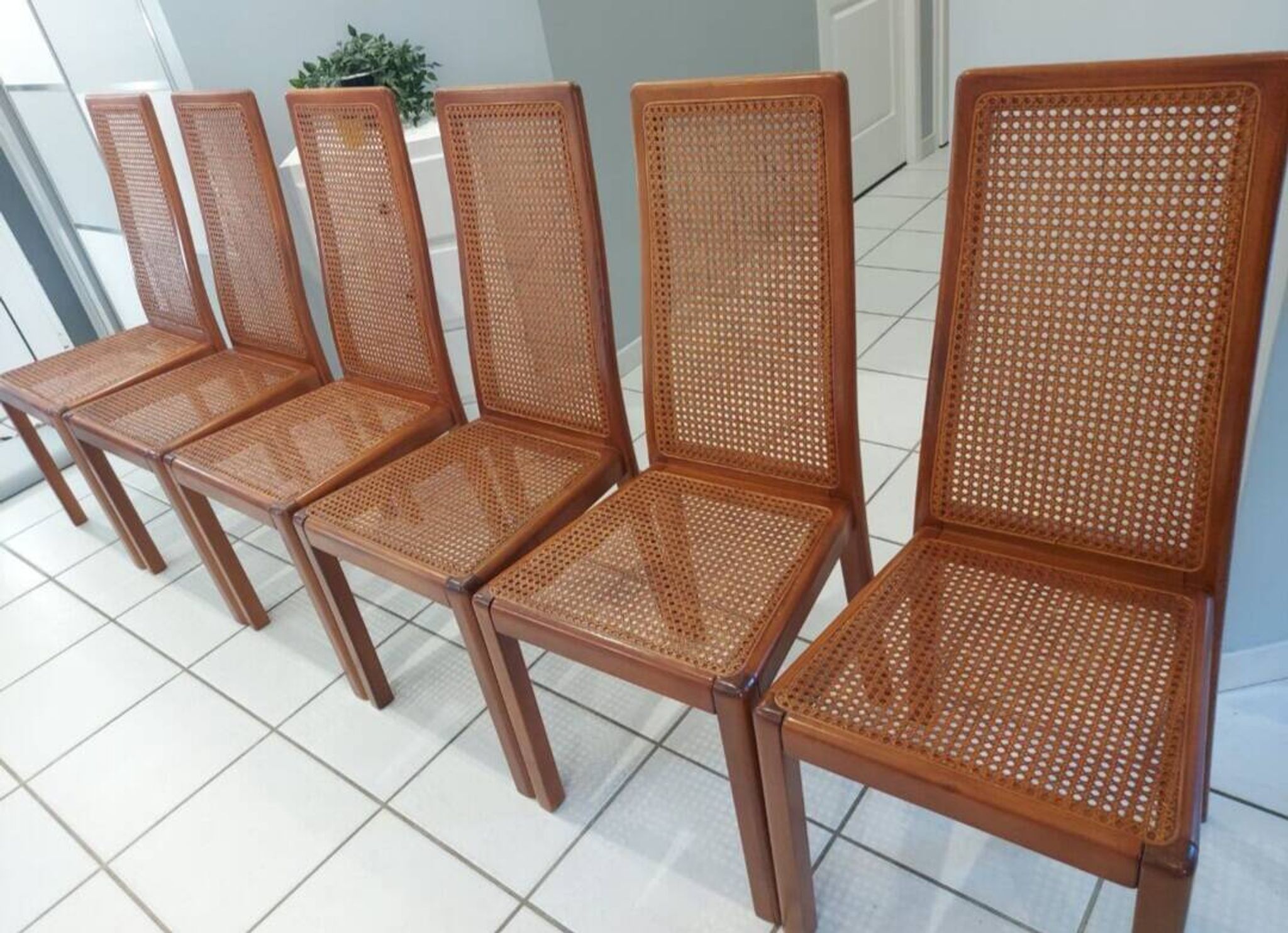 Set of 6 cane chairs, vintage Italian design, 1970s