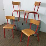 Chaises d'école