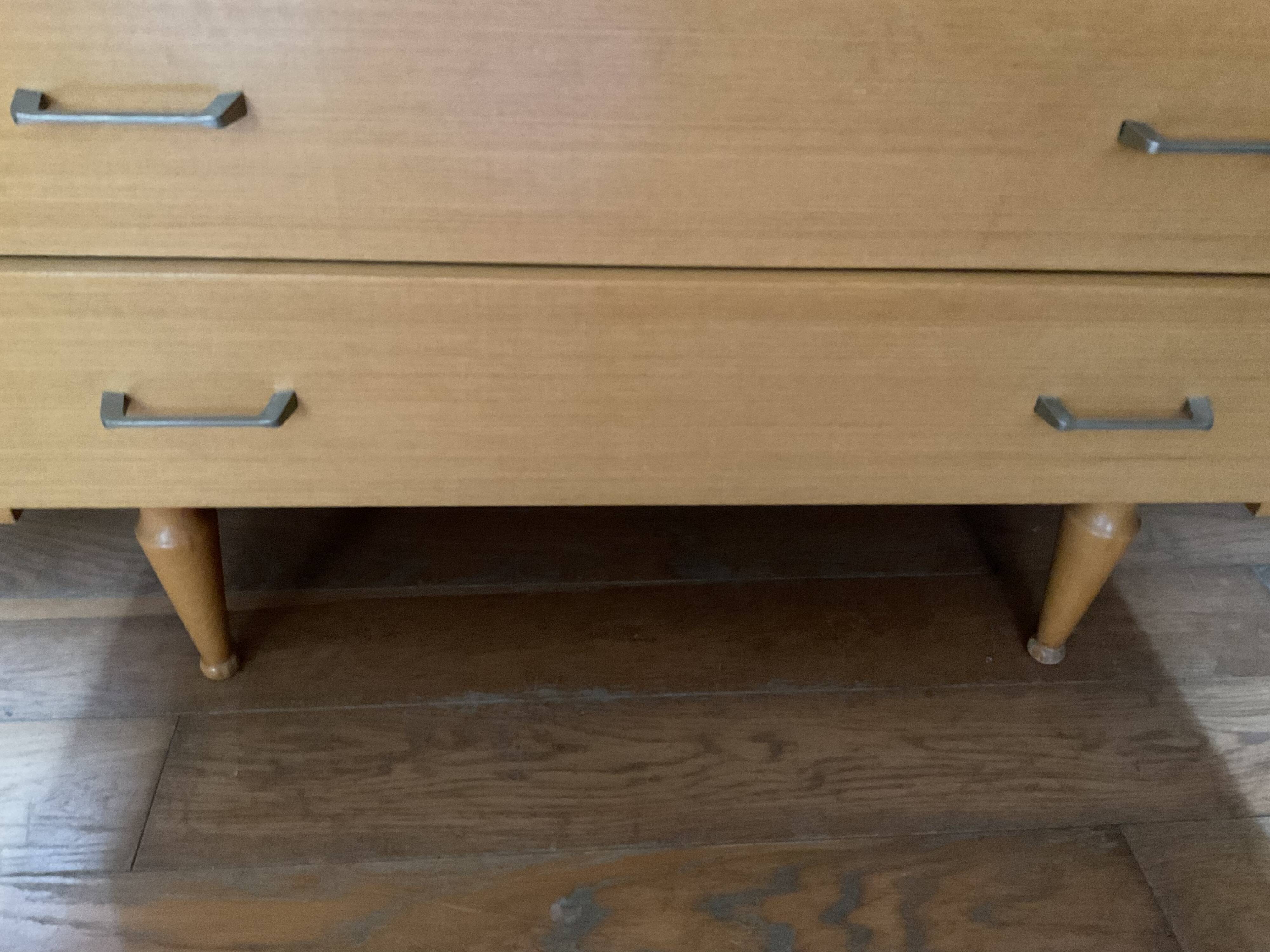 Scandinavian style chest of drawers