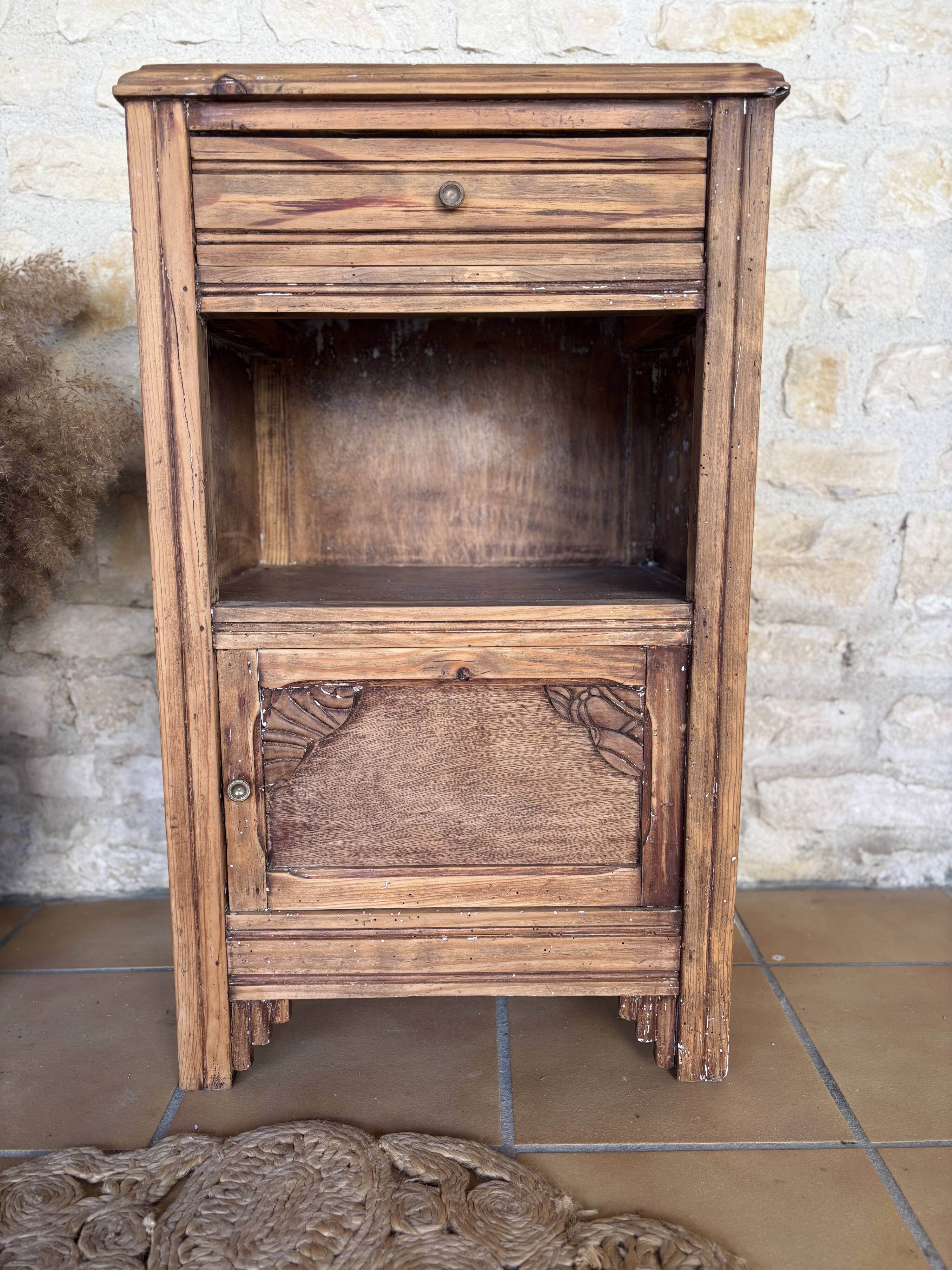 Bedside table and its original patina or small accent piece.