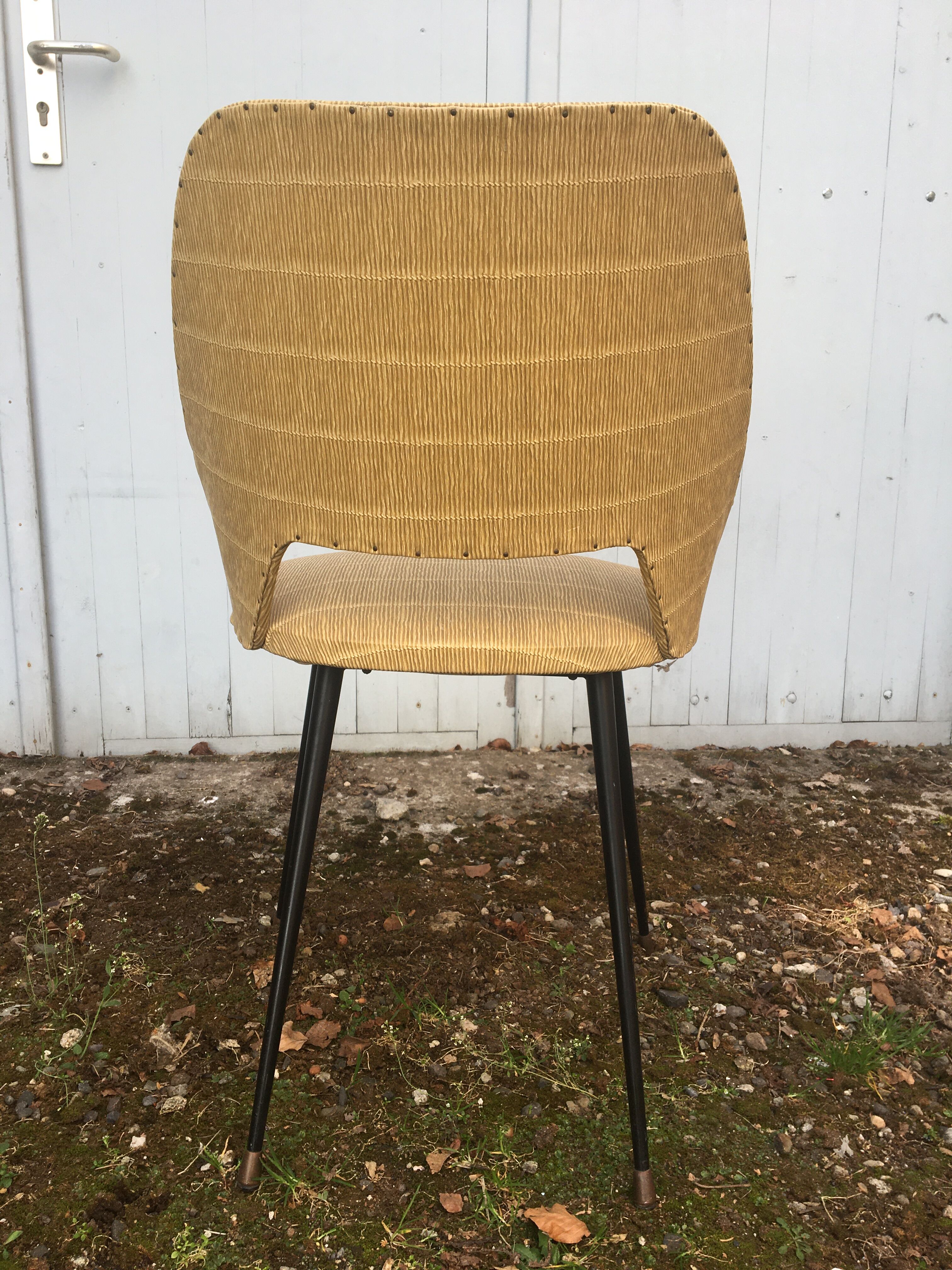 Vintage barrel chair