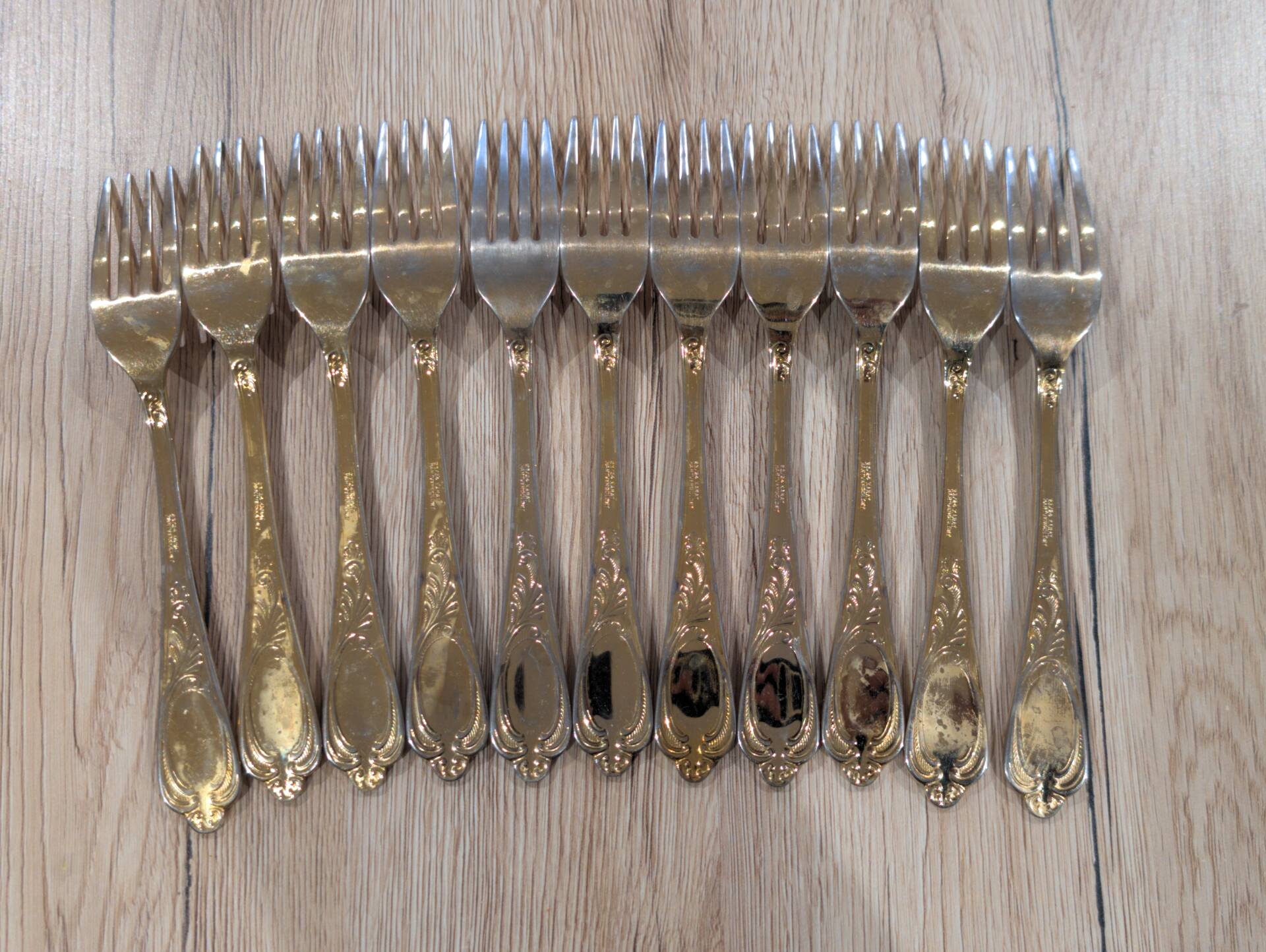 Luxury Cutlery Set Solingen SBS Gold Plated with 23/24 Carats - 70 Pieces