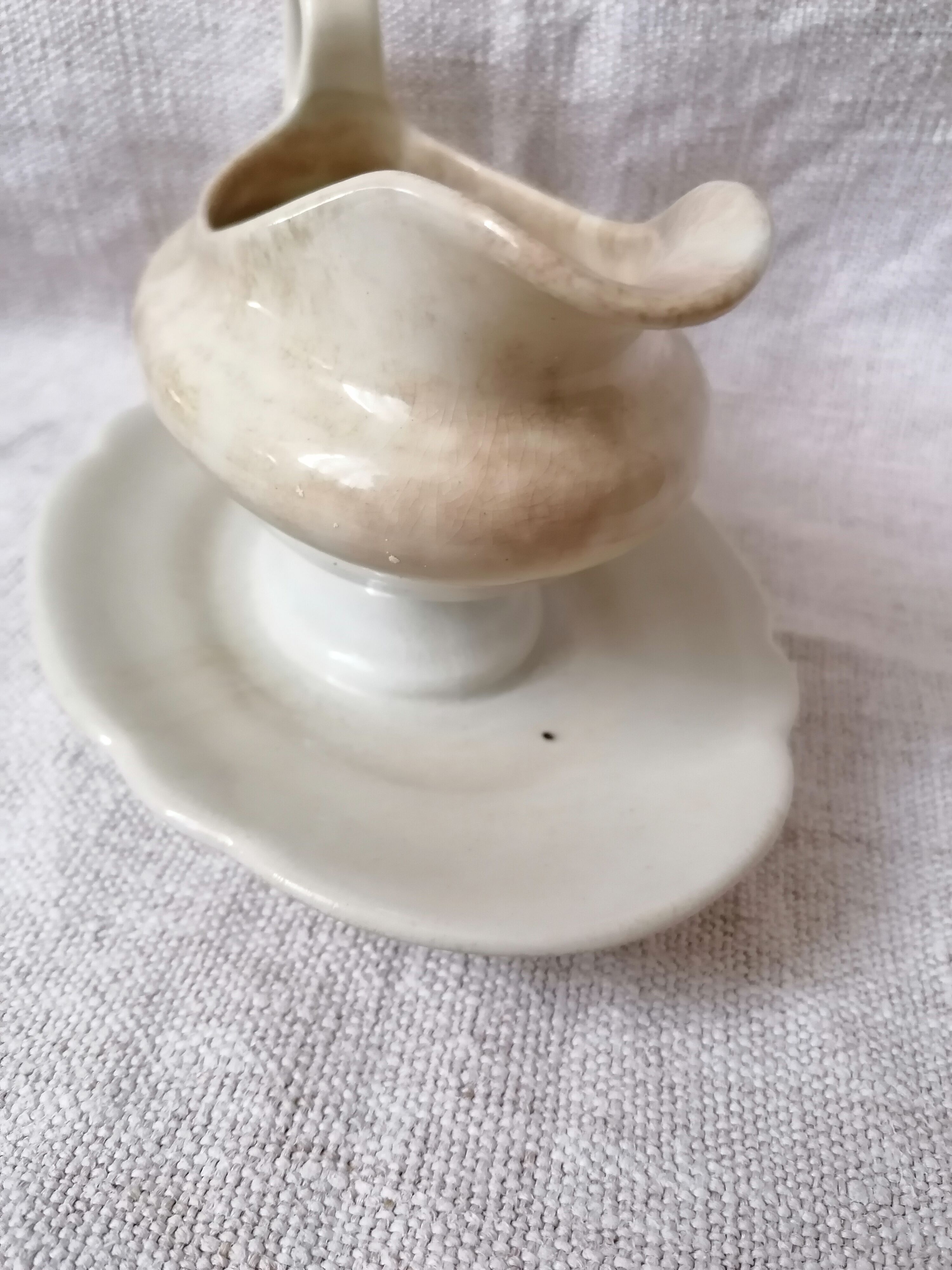 Earthenware gravy boat Petrus Regout