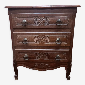 Chest of drawers in solid Louis XV style beautiful condition