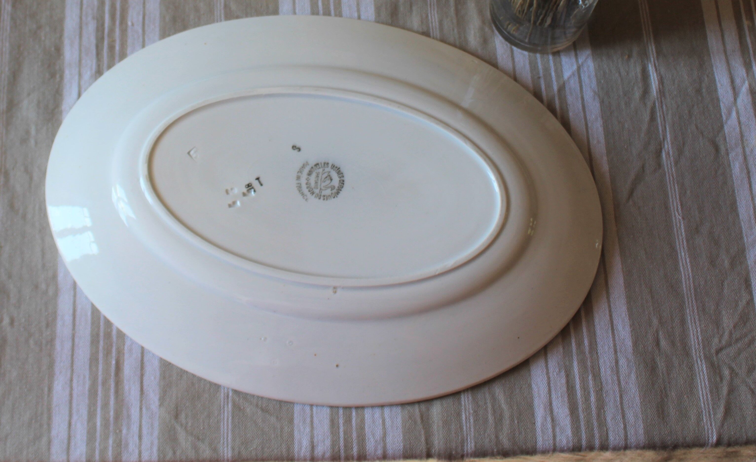 Plat oval Terre de Fer, Saint Amand