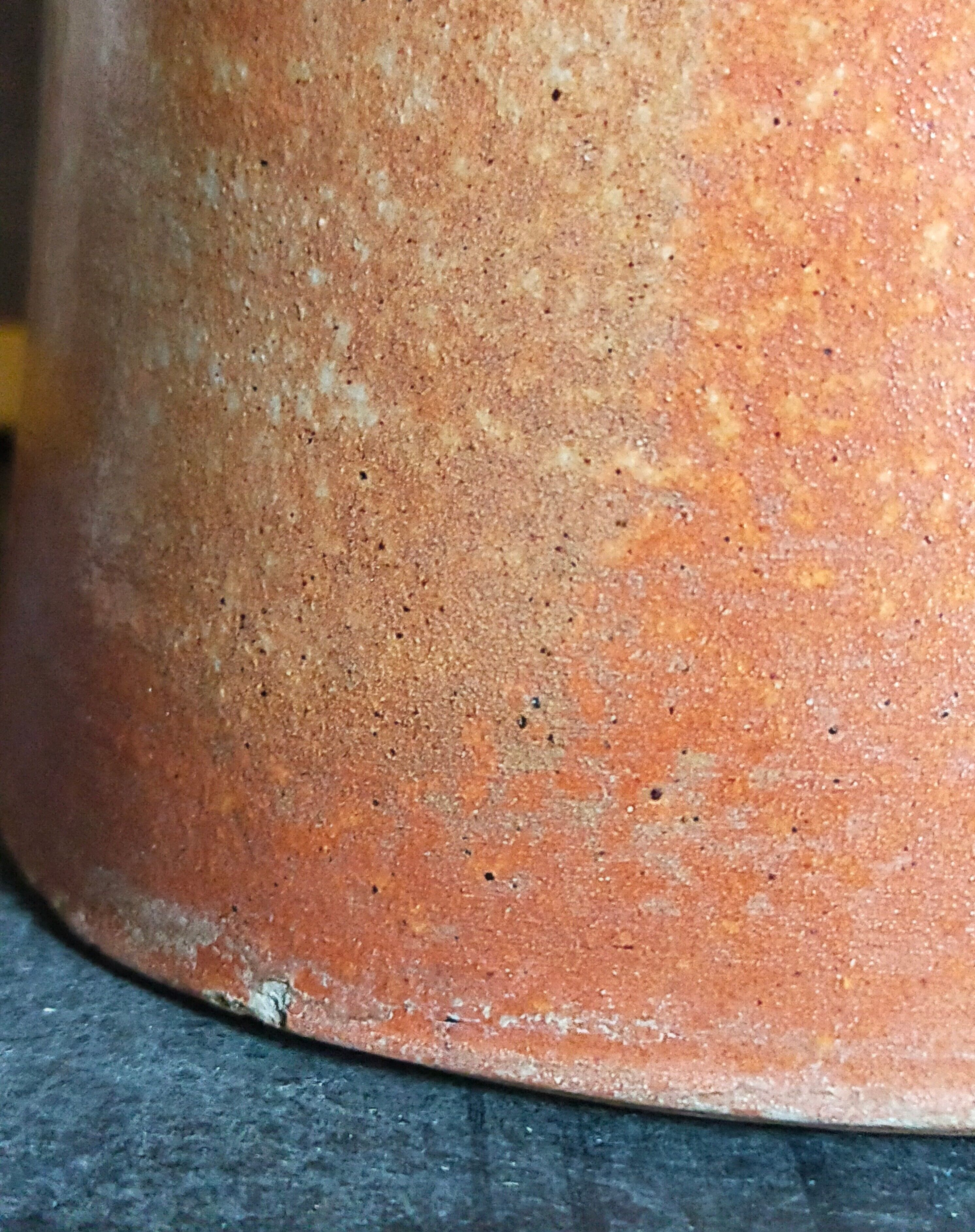 Duo de pichets de potier en grès émaillé vintages