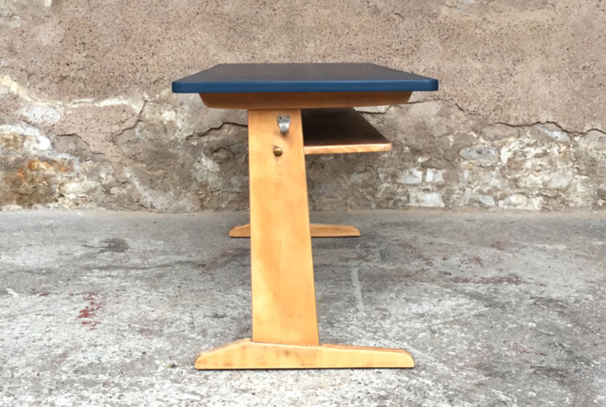 Casala writing desk
