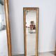 Rectangular foot mirror with pearl mesh