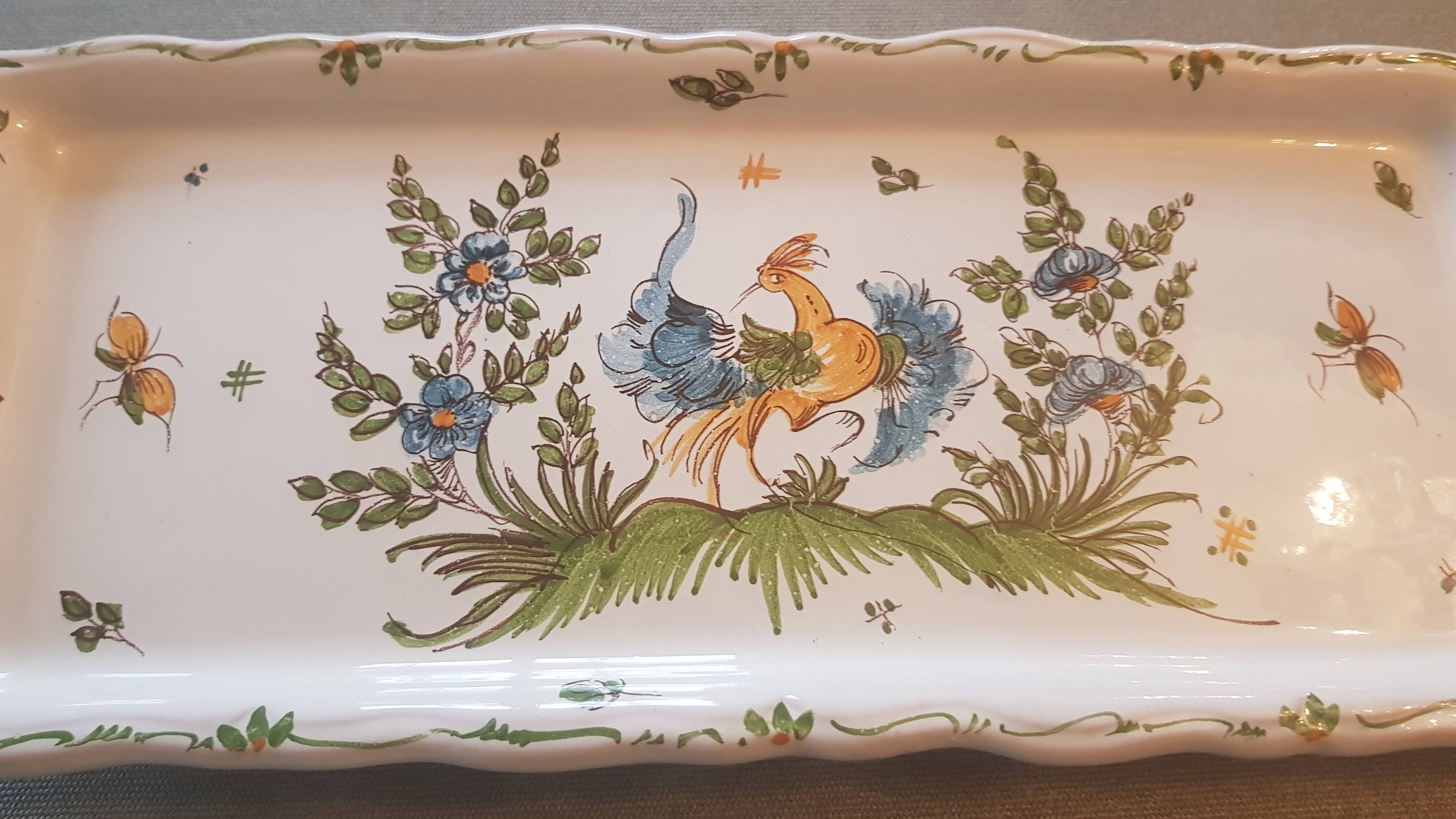 Plat à cake moustiers signé j mathieu