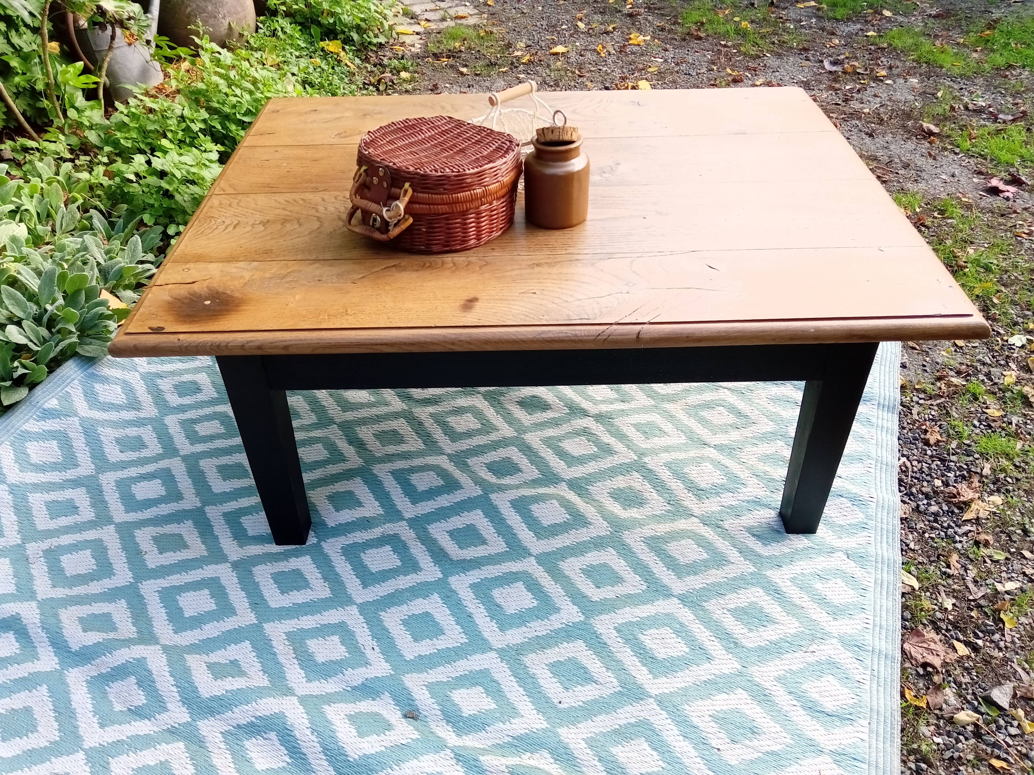 Low farmhouse table in solid oak