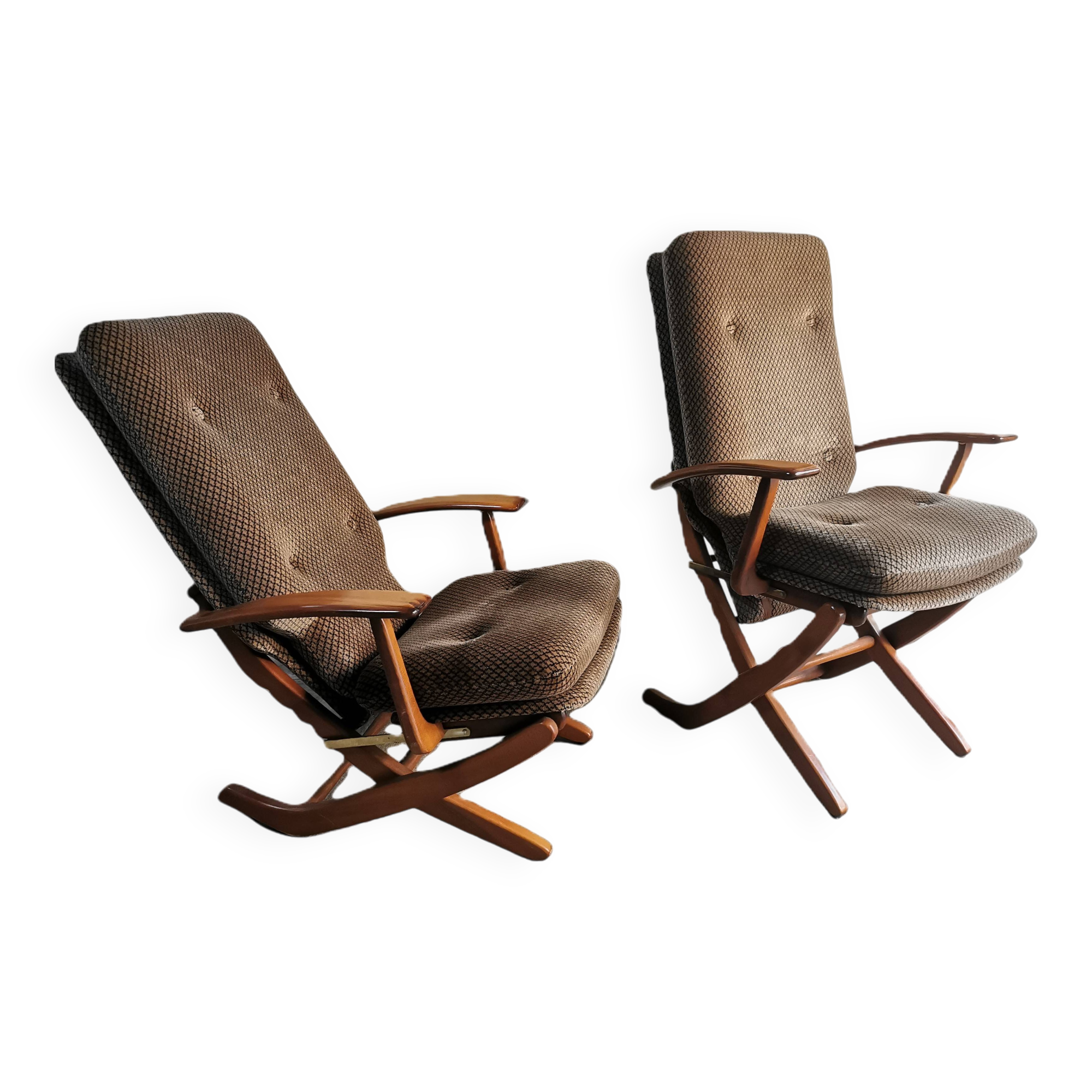 Pair of vintage Scandinavian style relaxation armchairs, adjustable tilt