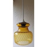 Amber glass suspension
