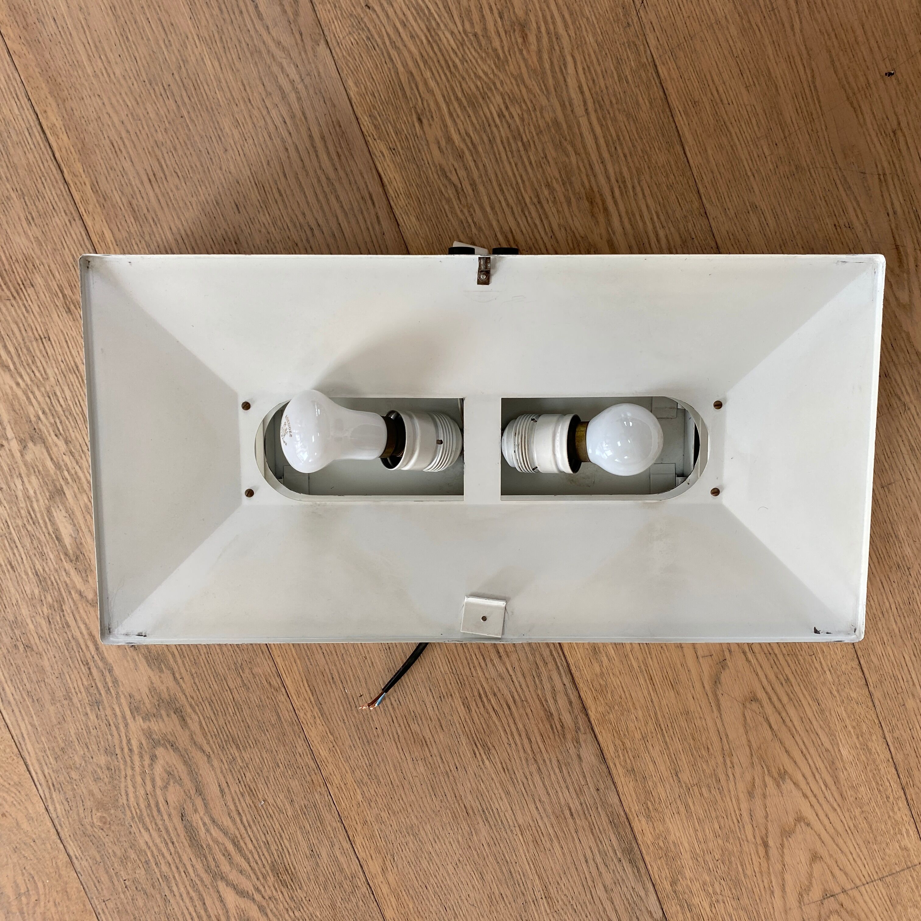 Wall lamp "Oyster" by Dietter Witte for Staff Leuchten. 1968