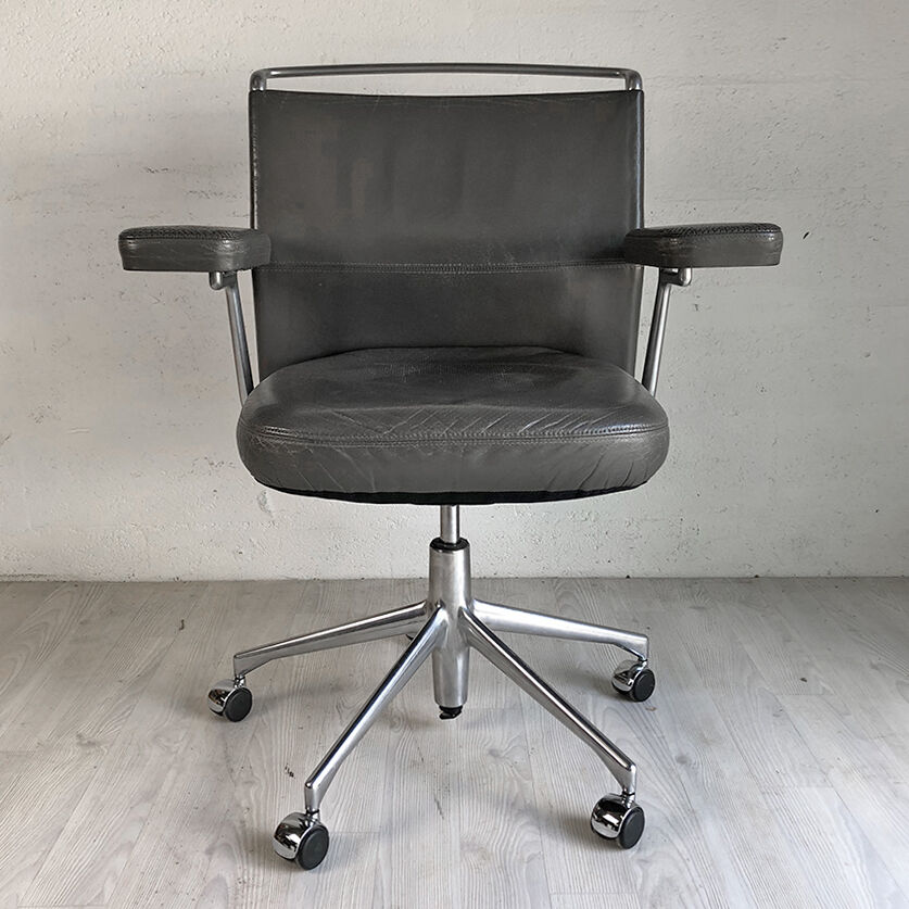 Office armchair Vitra AC2 design Antonio Citterio