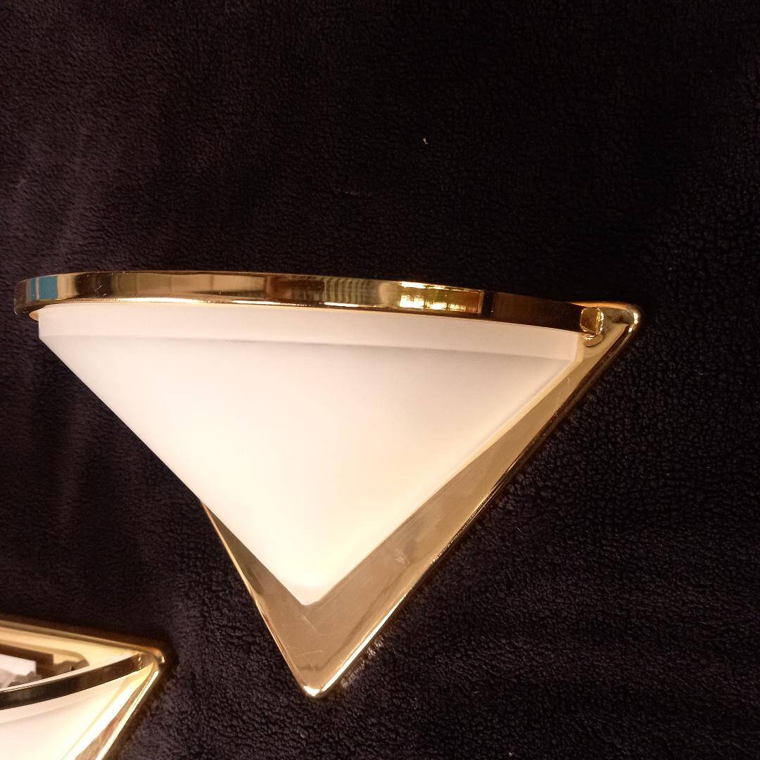 Paire d'appliques art deco dorées