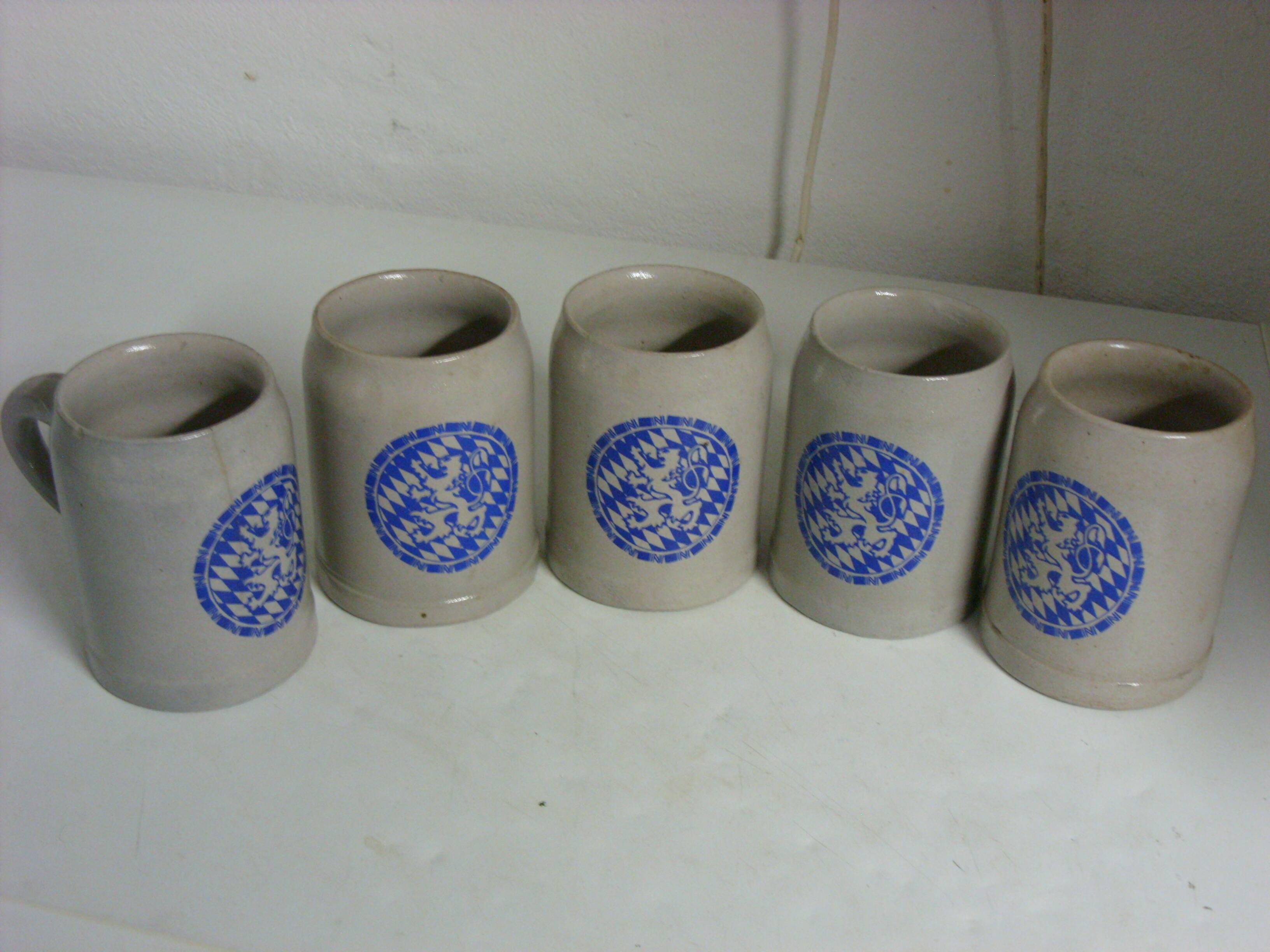 Munich glazed stoneware beer mugs 0.5 L