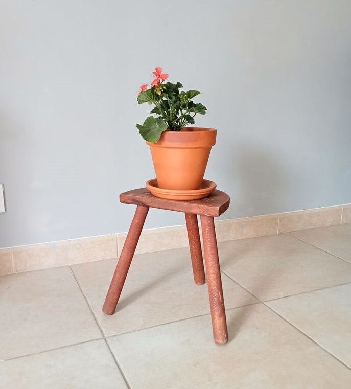 Vintage tripod stool 60s/70s