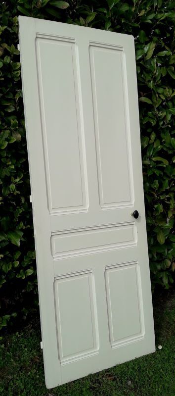 Communication door 82,3x218,1cm old molded