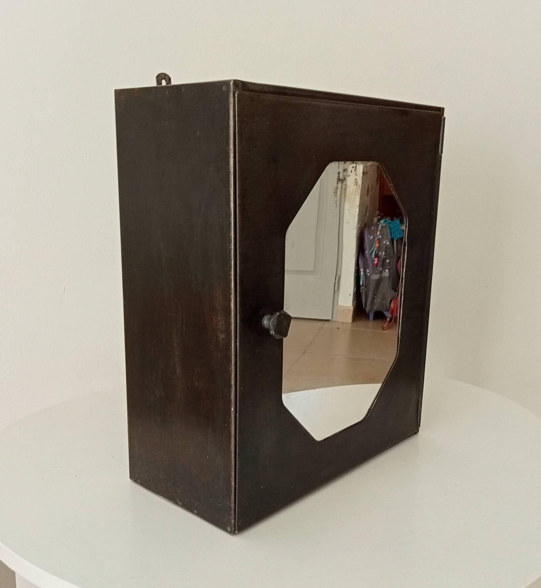 Vintage metal medicine cabinet from the 1950s