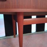 Fristho teak row
