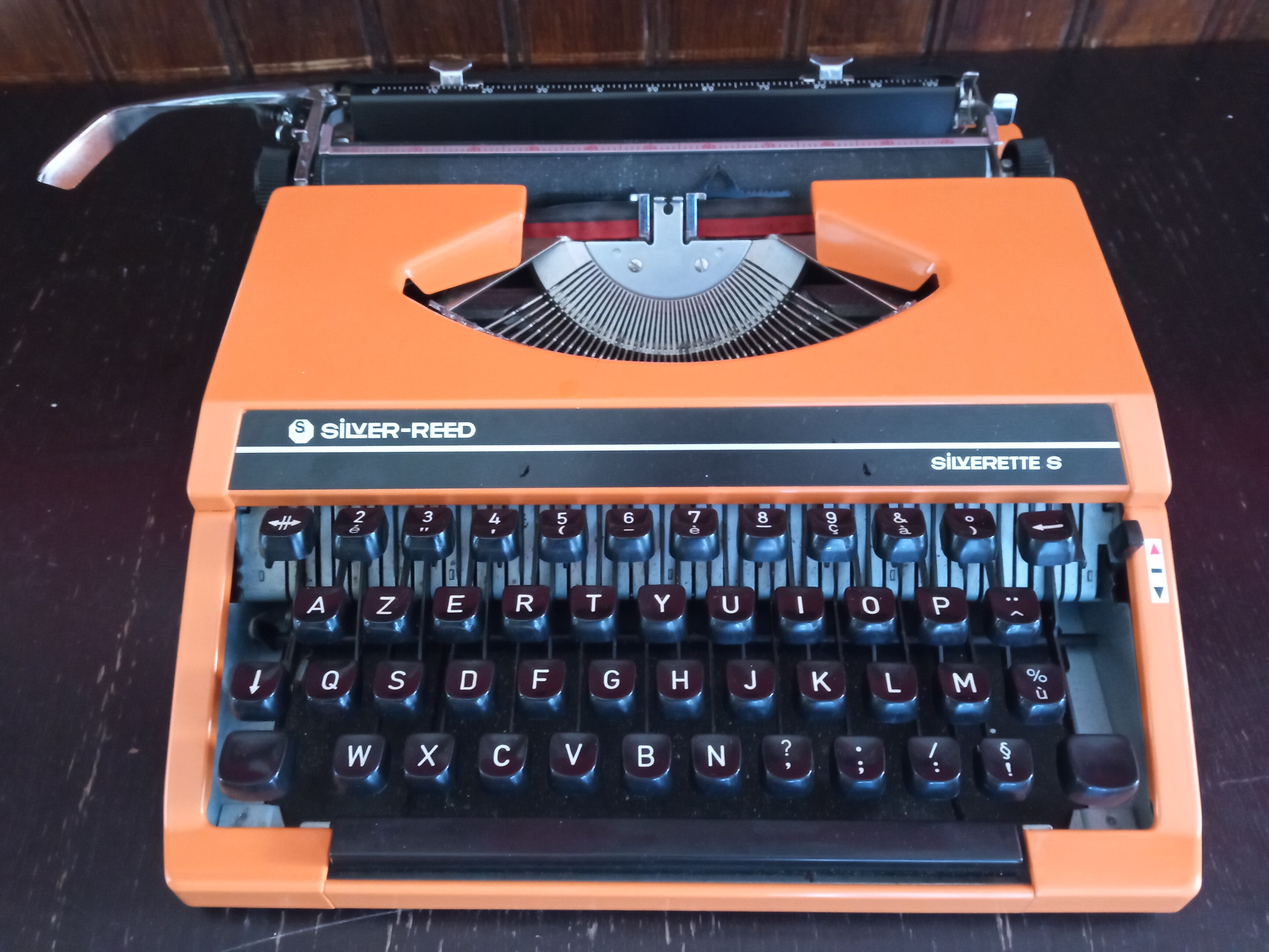 Silver Reed Silverette S orange typewriter