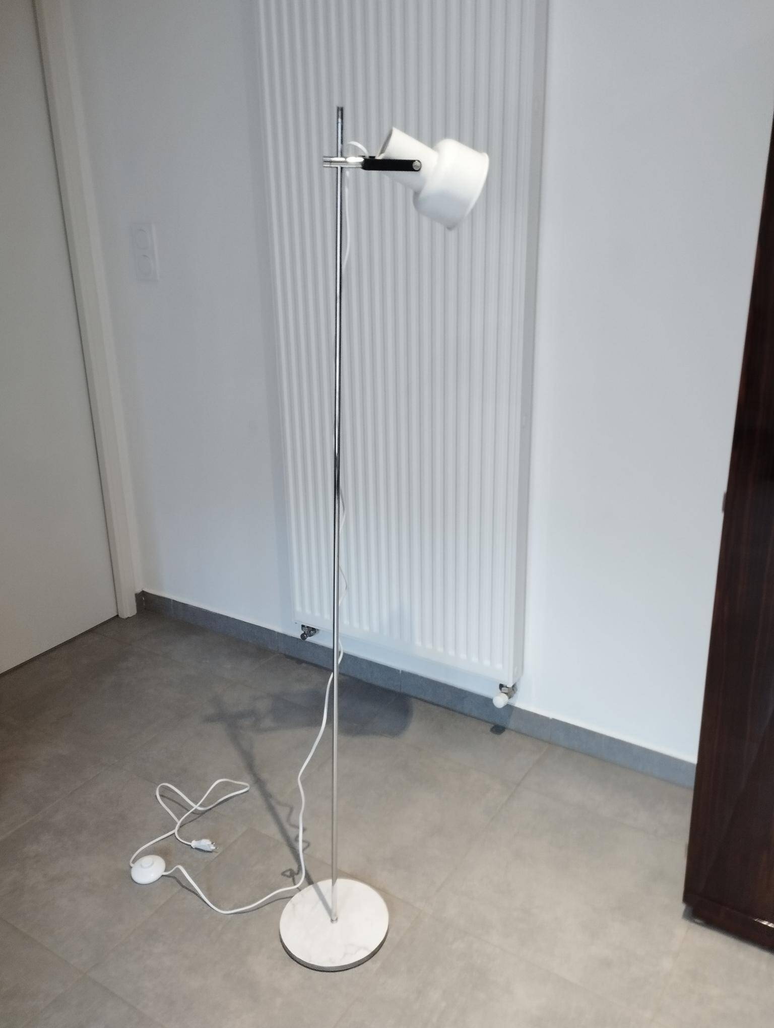 Space-Age Lamp - Scandinavian design floor lamp - adjustable vintage era