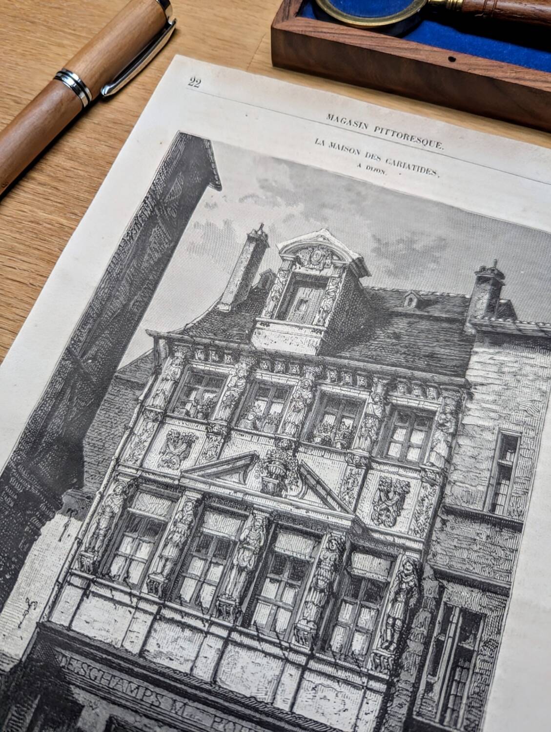 Gravure Vintage Dijon, la maison des Cariatides. 1881