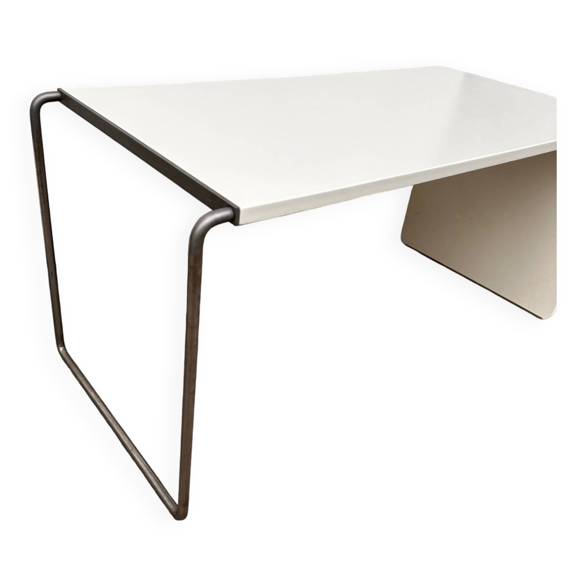 Lowland coffee table small model Patricia Urquiola for Moroso