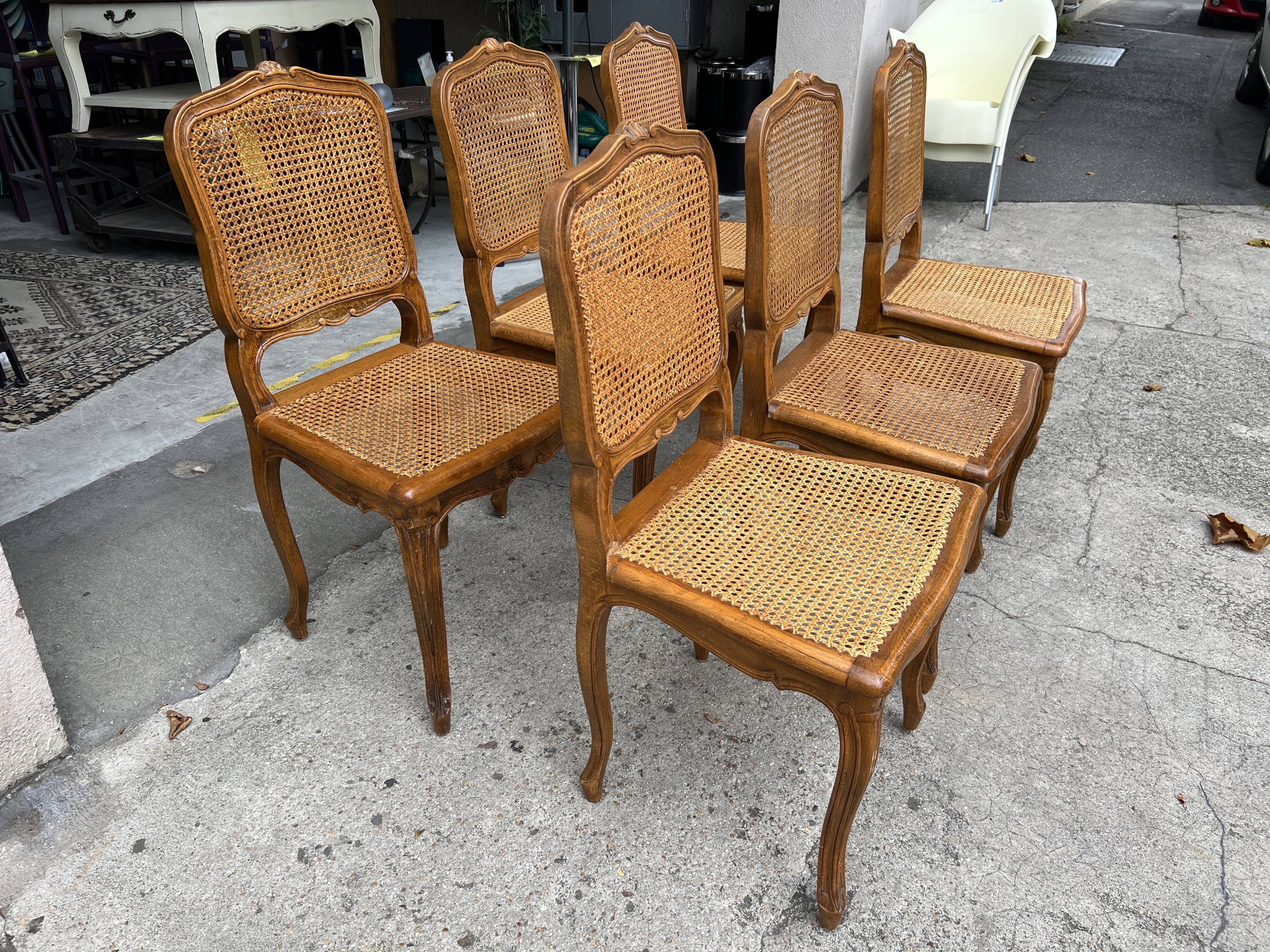 Set of 6 antique chairs in wood and cannage
