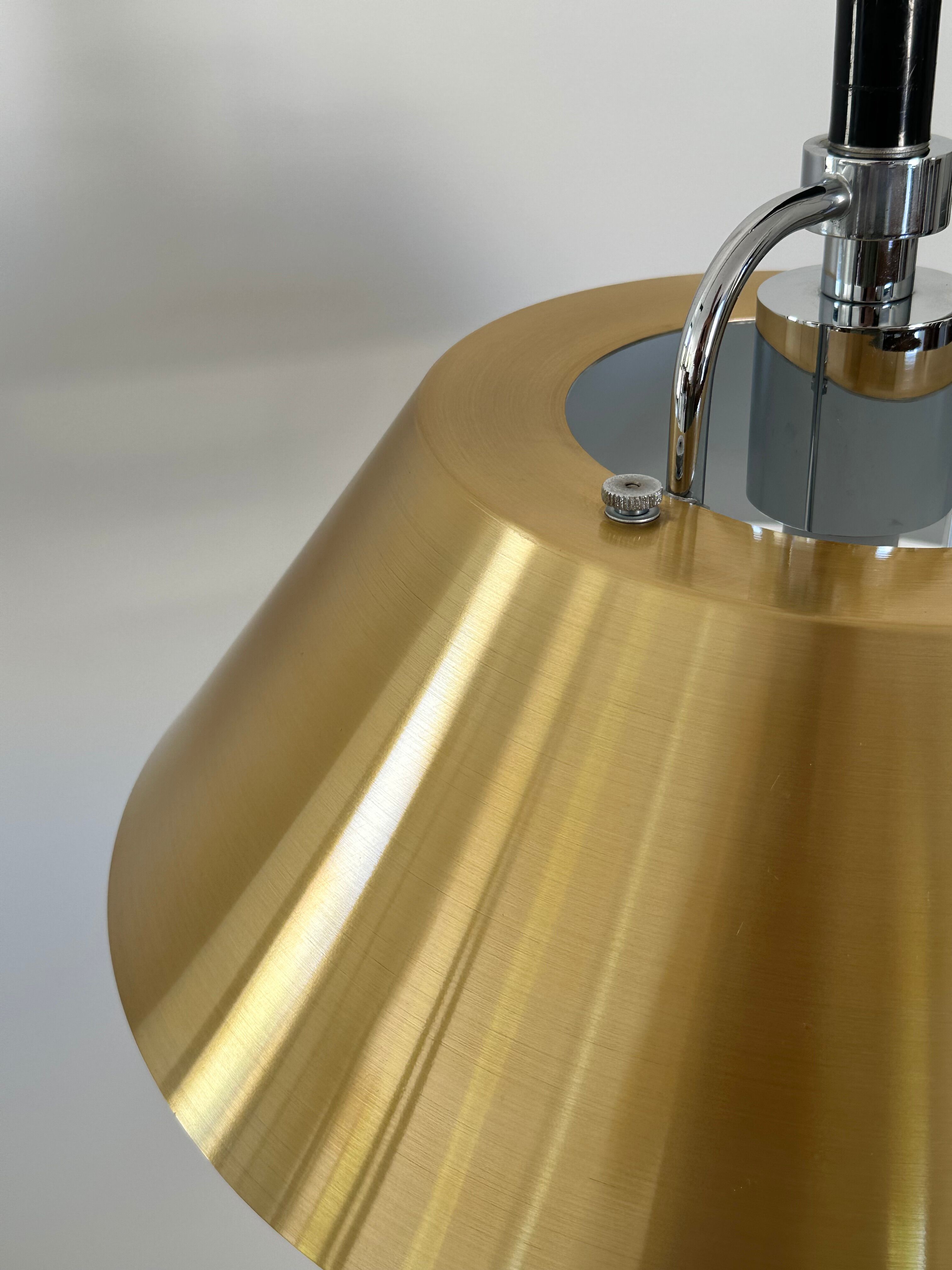 Chandelier pendant lamp rises and falls, design Jo Hammerborg for Fog and Mørup, Denmark circa 1960