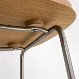 Cappellini stool by Jasper Morrison