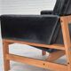 Chaise longue danoise des années 1960, état d'origine, meuble en cuir, bois de chêne massif.