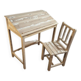 Children's desk