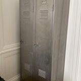 Wardrobe tolix B2