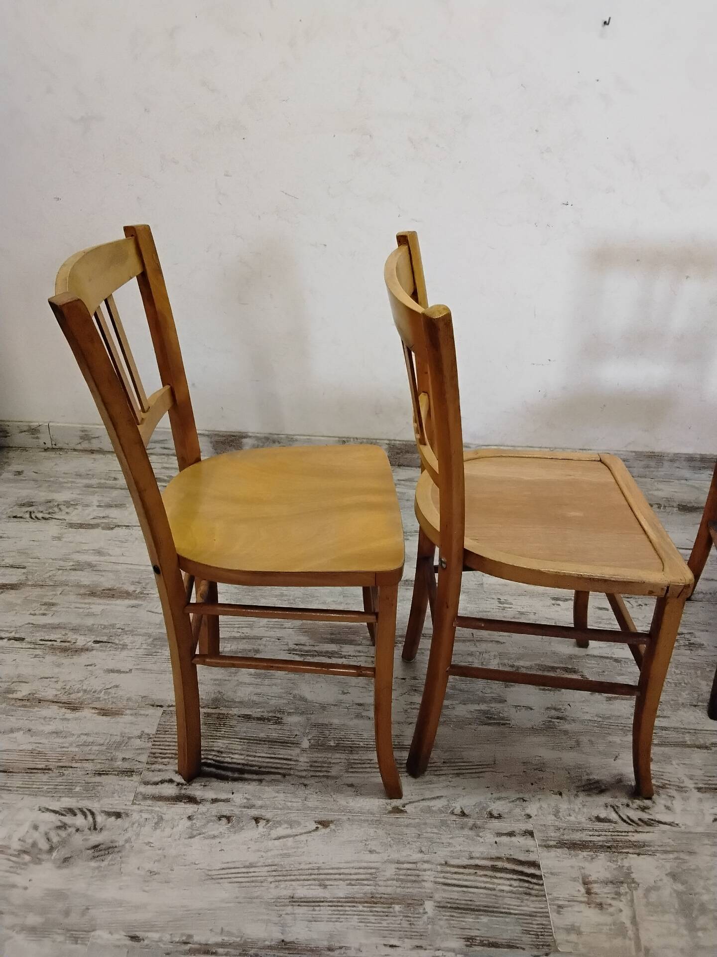 Set of 5 mismatched chairs in Baumann style