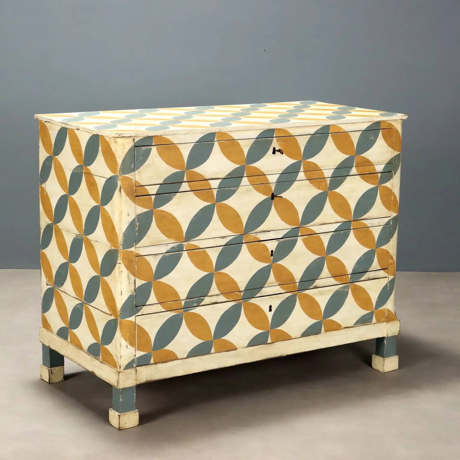 Antique Umbertino chest of drawers in walnut and fir, 4 drawers, 19th century.