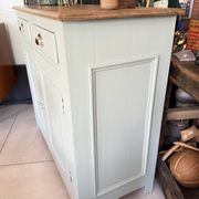 Buffet parisien vert amande vintage 
