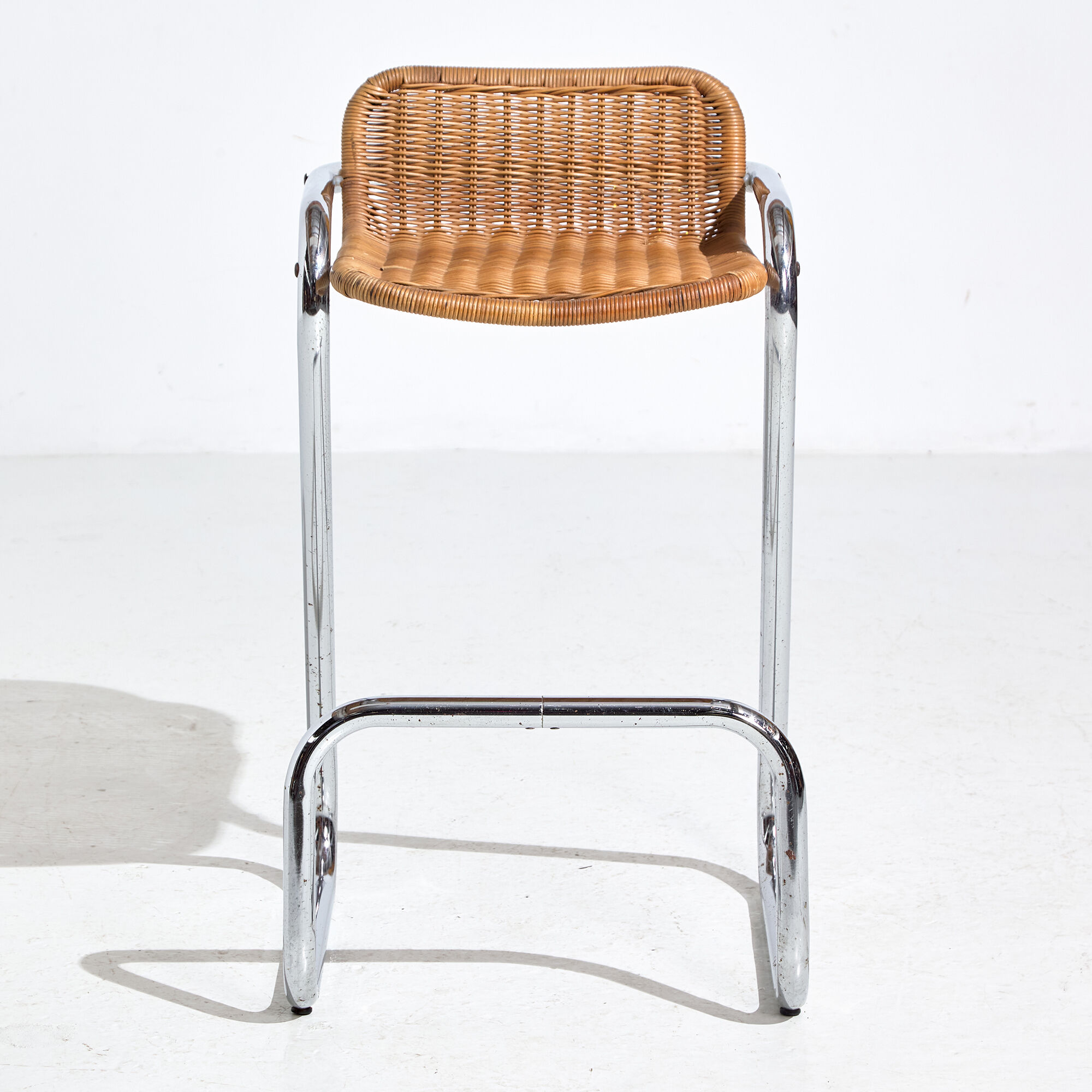 Tubular bar stool