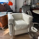 LC2 armchair Cassina edition excellent condition
